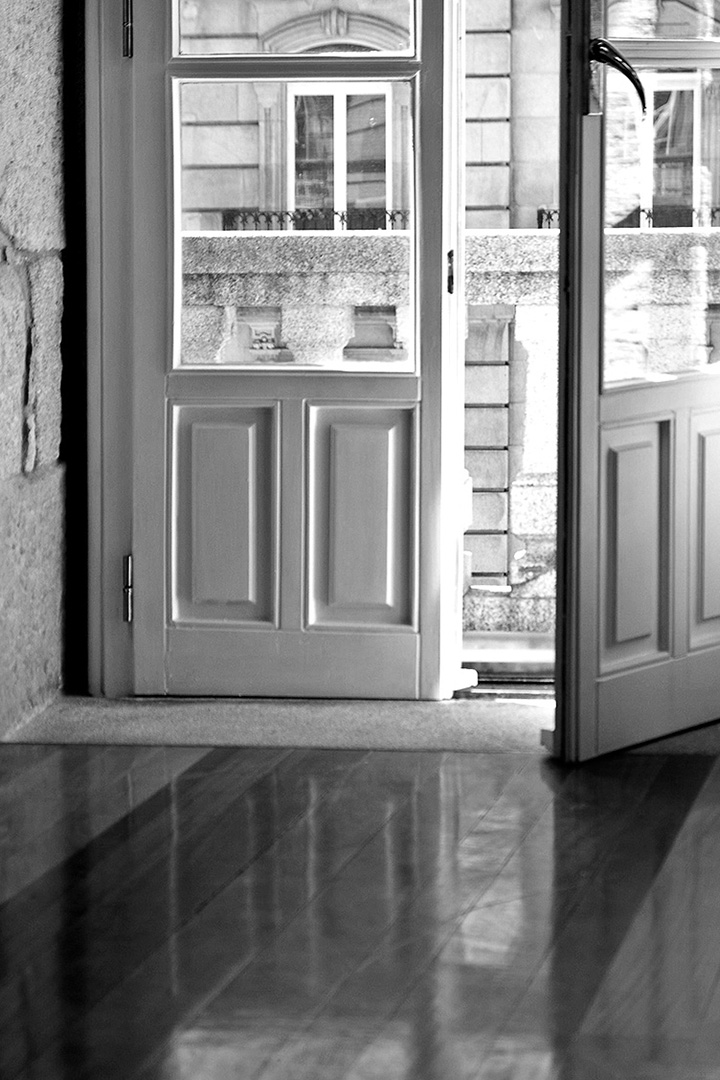 COMUNICACIONES AL REGISTRO CENTRAL DE TITULARIDADES REALES